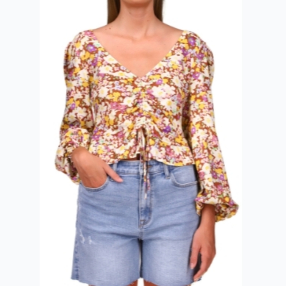135. NWT Sanctuary Floral V- Neck Cropped Blouse XXSmall